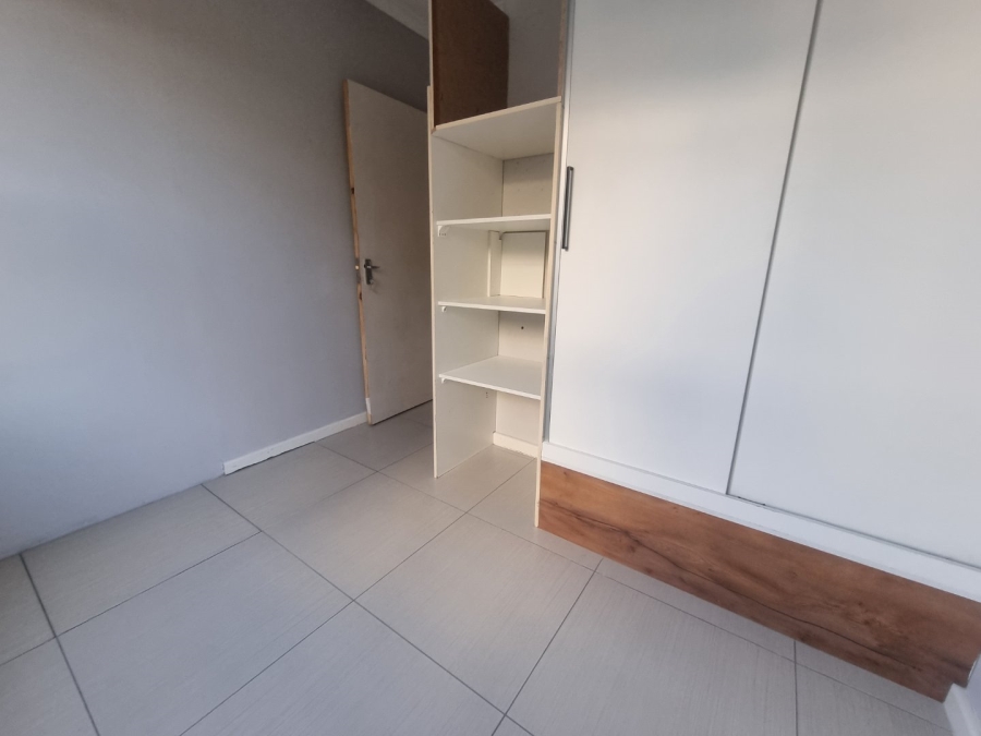 2 Bedroom Property for Sale in Parklands Western Cape